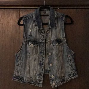 American Eagle Outfitters Distressed Denim Vest